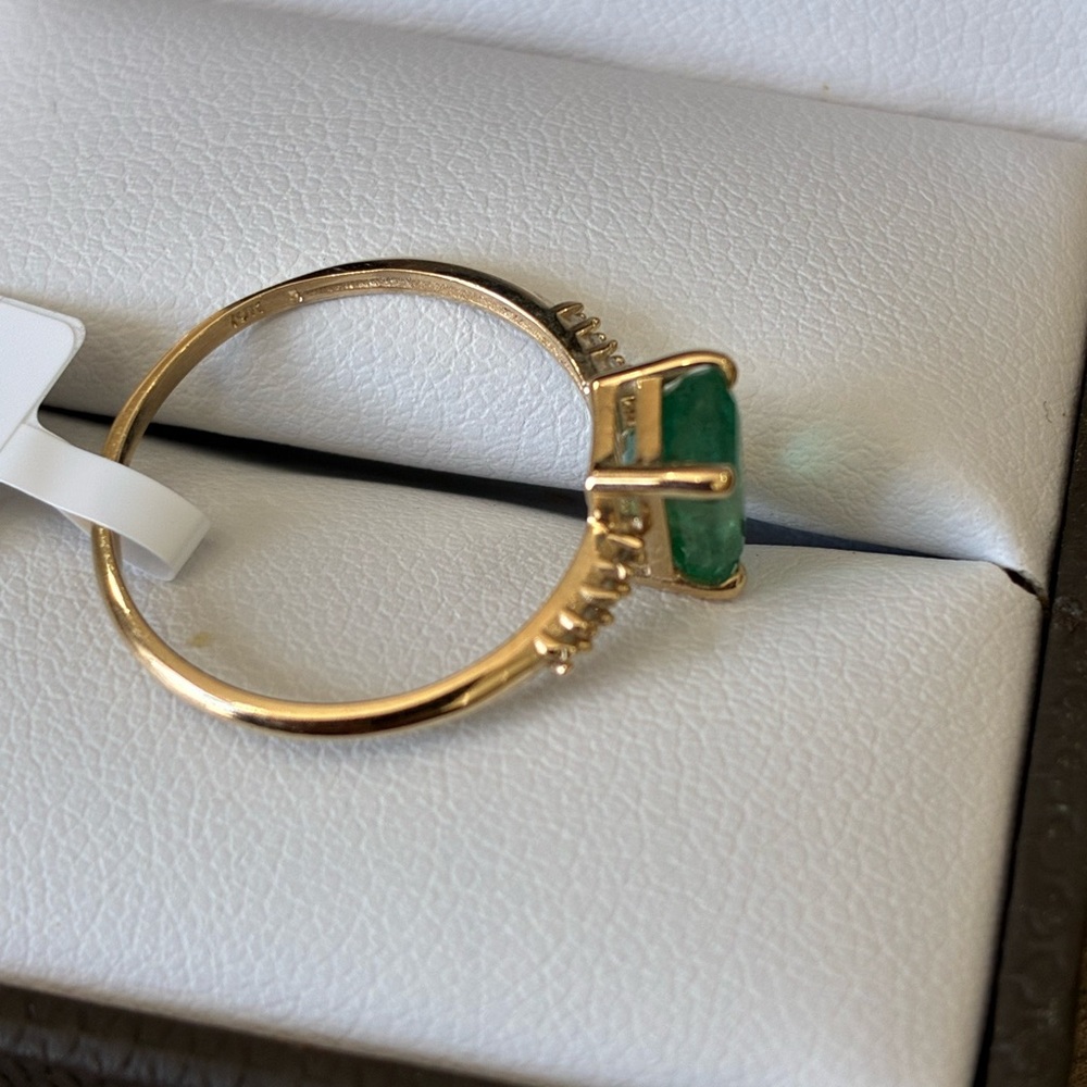 10k Gold Ring real Emerald - Picture 6 of 16